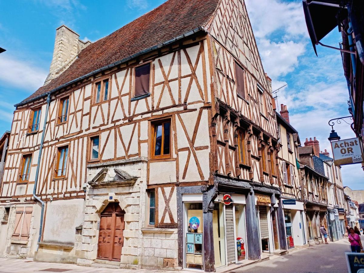 2 Pieces Totalement Renove Au Coeur De Bourges Apartment ภายนอก รูปภาพ