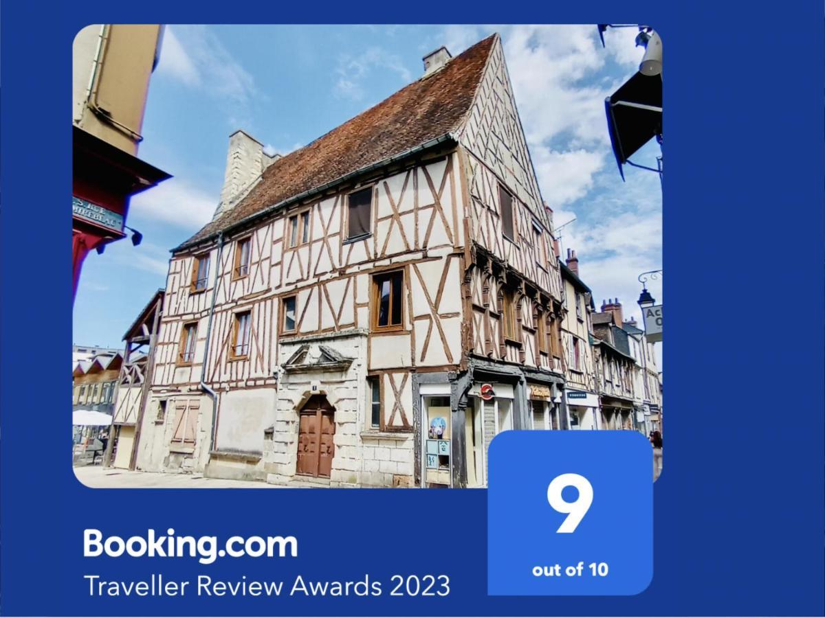 2 Pieces Totalement Renove Au Coeur De Bourges Apartment ภายนอก รูปภาพ