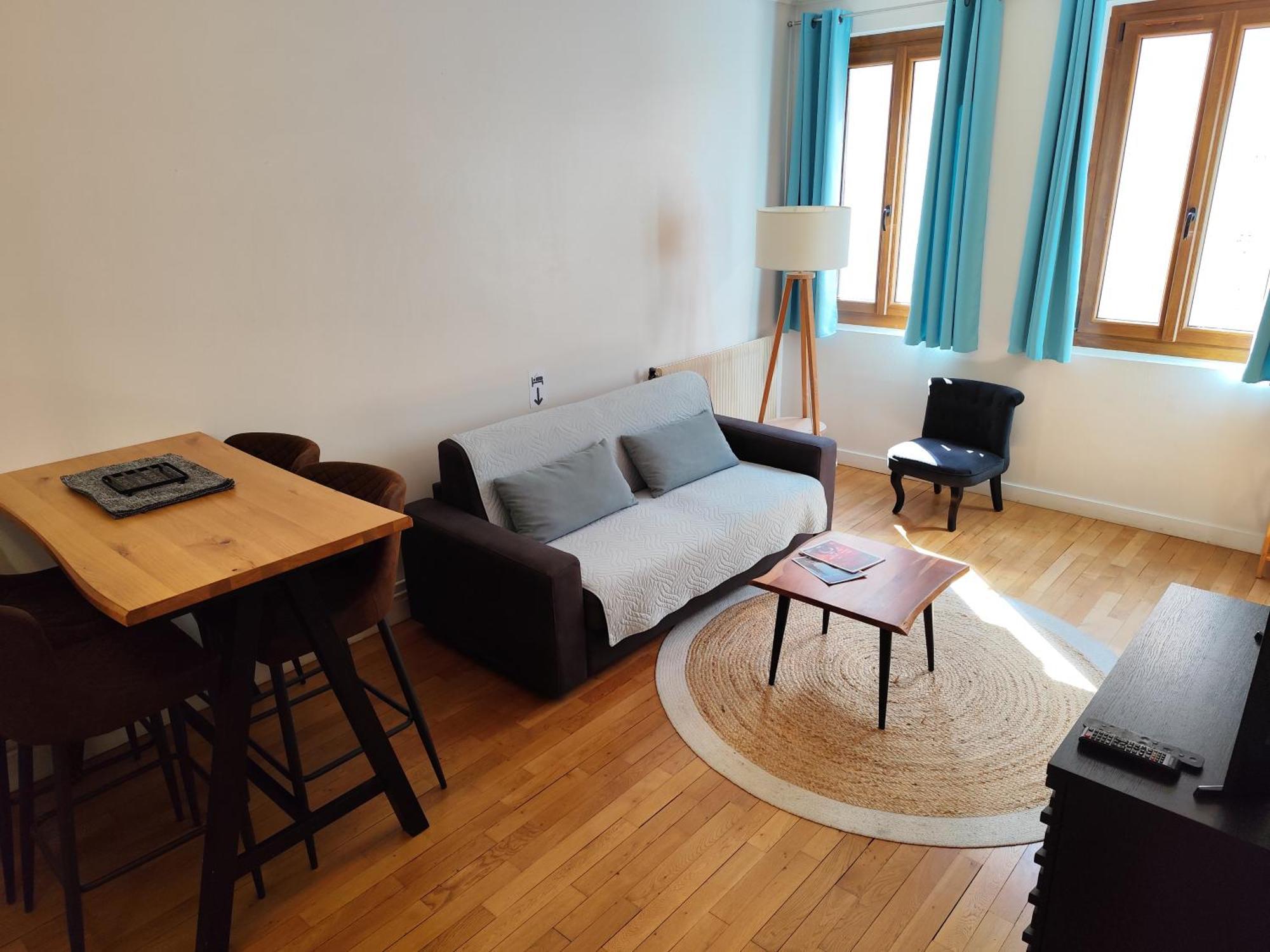 2 Pieces Totalement Renove Au Coeur De Bourges Apartment ภายนอก รูปภาพ