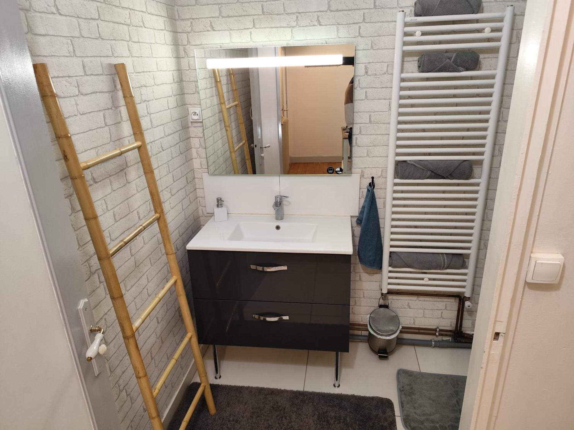 2 Pieces Totalement Renove Au Coeur De Bourges Apartment ภายนอก รูปภาพ